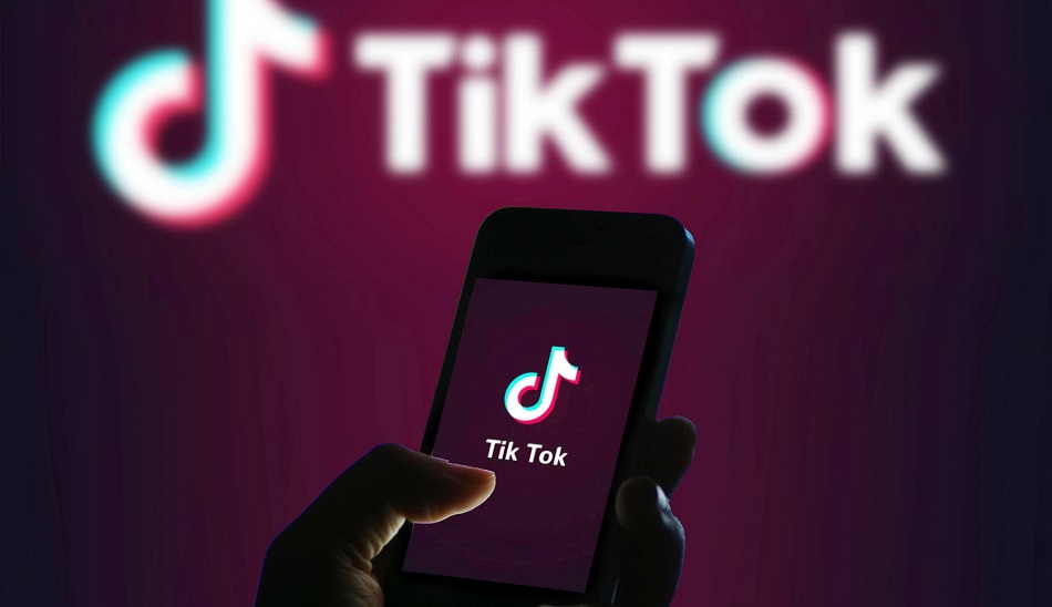 دانلود ریمیکس‌های وایرال TikTok 2026 | بهترین آهنگ‌های ترند تیک تاک